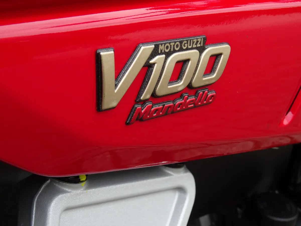 V 100 MANDELLO