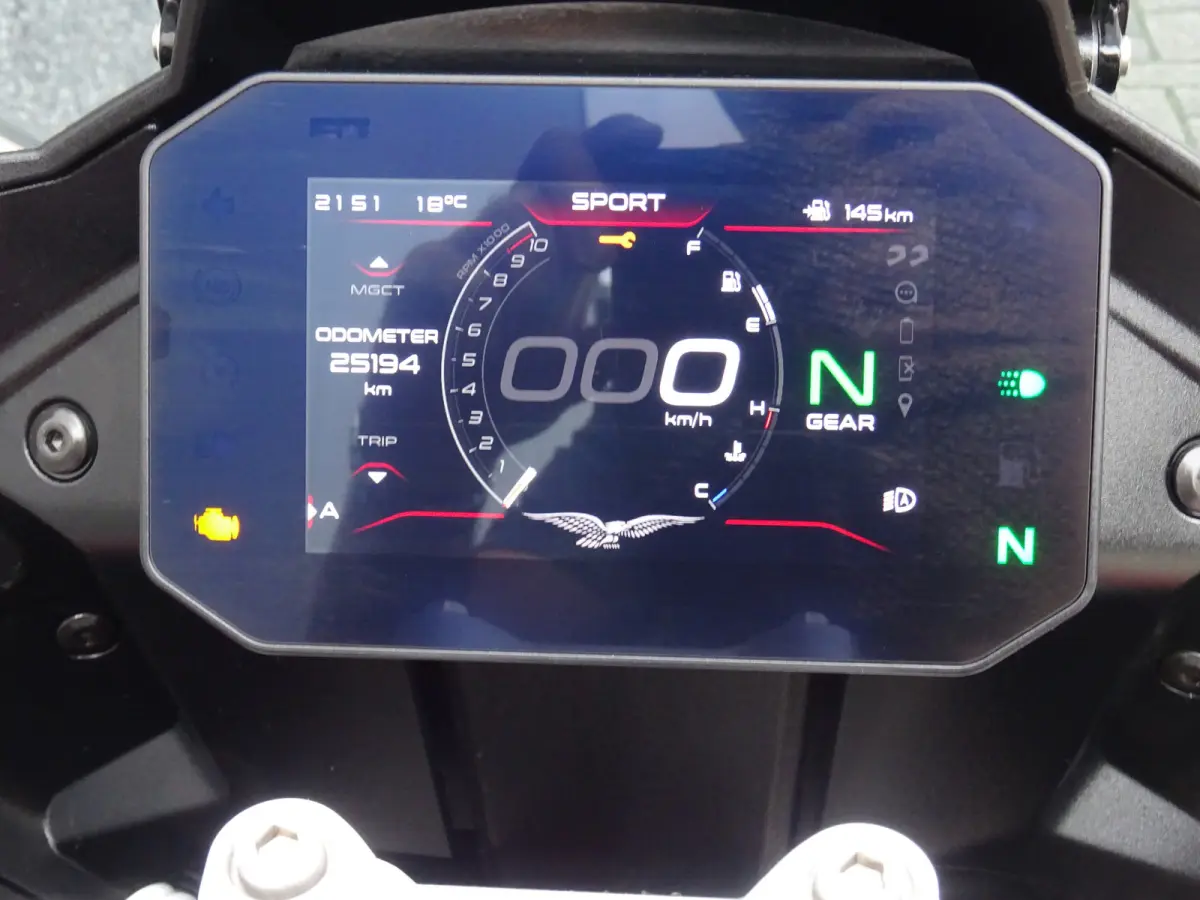 V 100 MANDELLO