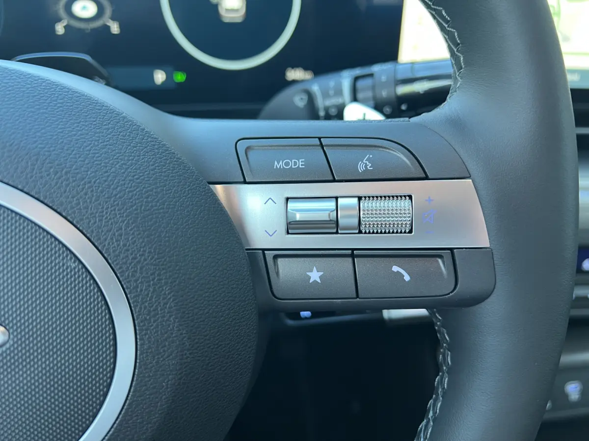 1.6 GDI HEV 138pk Comfort 18" | Camera | Climate controle | Adaptive cruise controle | Dodehoekdetectie | Stoelverwarming | Stuurverwarming | Parkeersensoren