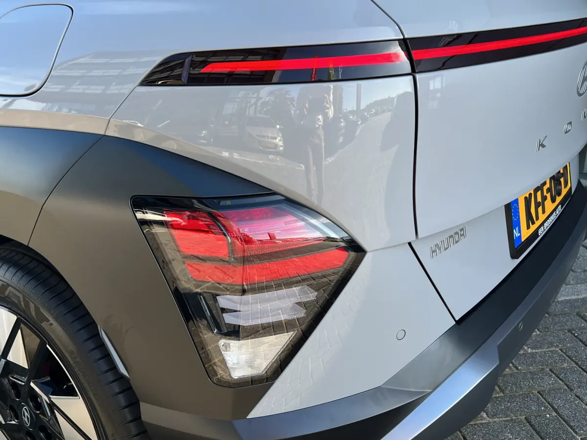 1.6 GDI HEV 138pk Comfort 18" | Camera | Climate controle | Adaptive cruise controle | Dodehoekdetectie | Stoelverwarming | Stuurverwarming | Parkeersensoren