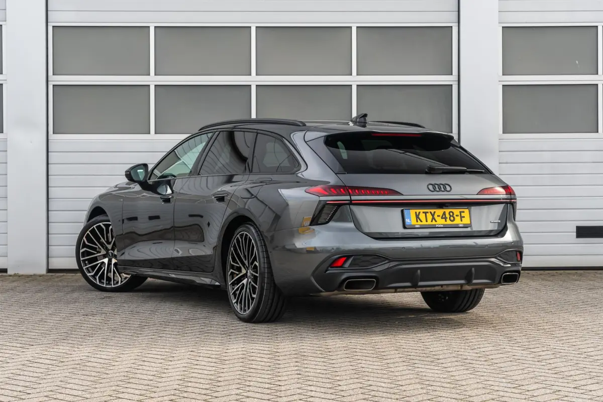 2.0 e-hybrid 299pk quattro S edition | Trekhaak | Achterasbesturing | Bijrijdersscherm | 360° camera