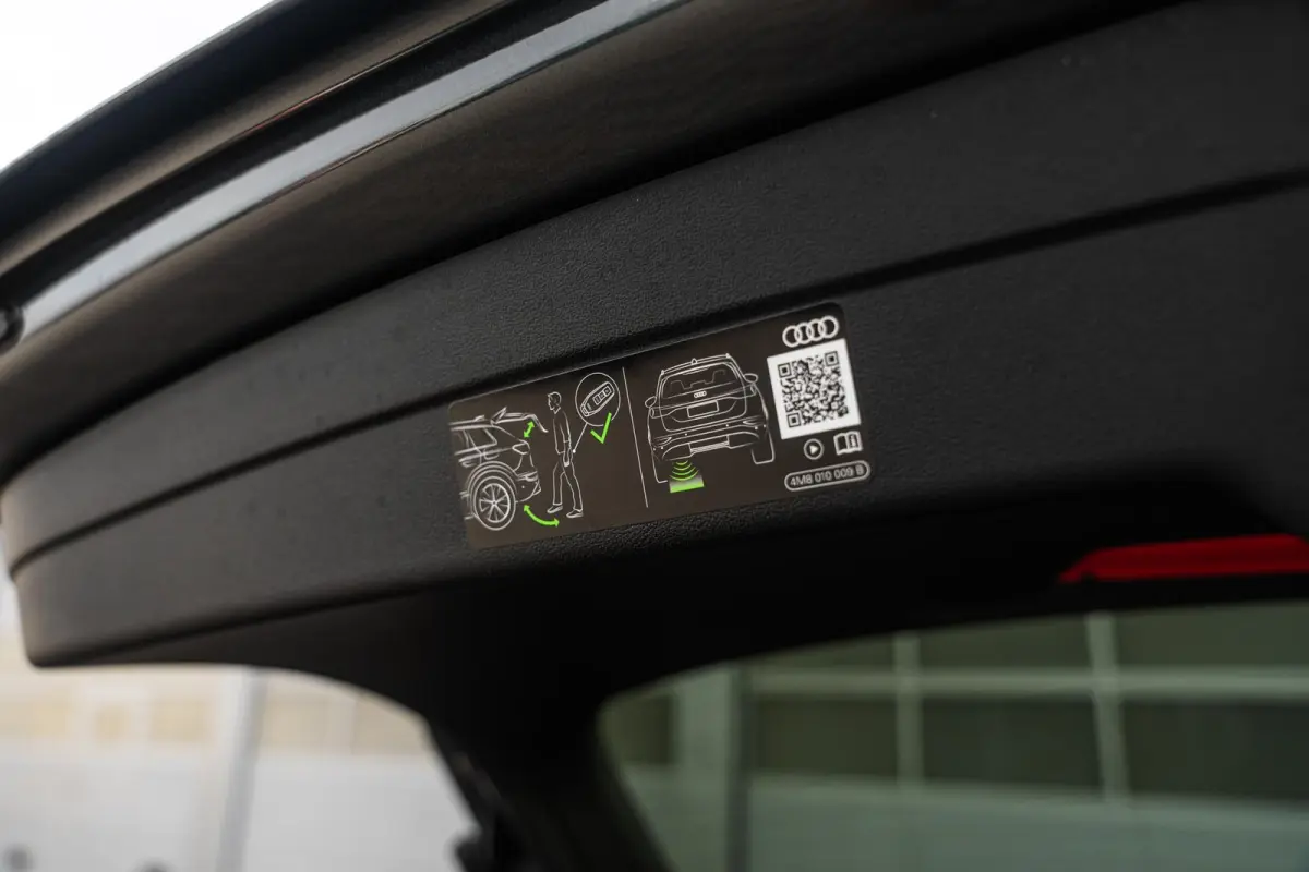 2.0 e-hybrid 299pk quattro S edition | Trekhaak | Achterasbesturing | Bijrijdersscherm | 360° camera