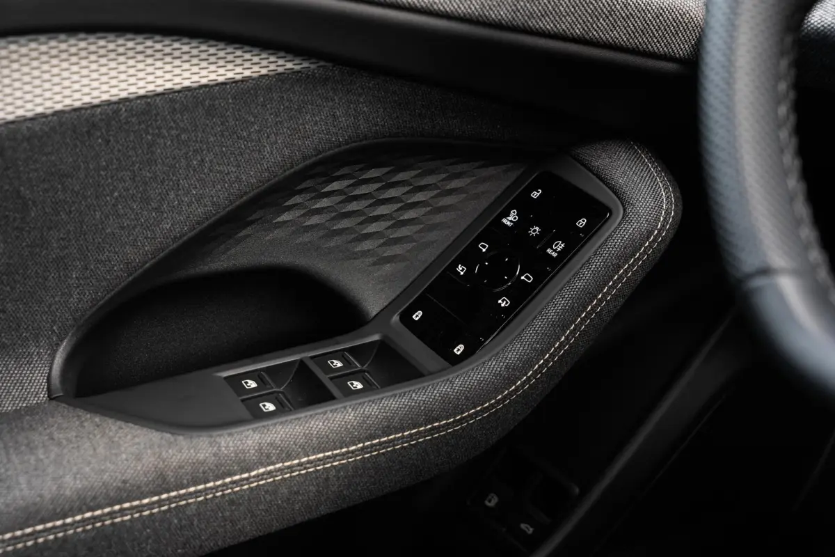 2.0 e-hybrid 299pk quattro S edition | Trekhaak | Achterasbesturing | Bijrijdersscherm | 360° camera