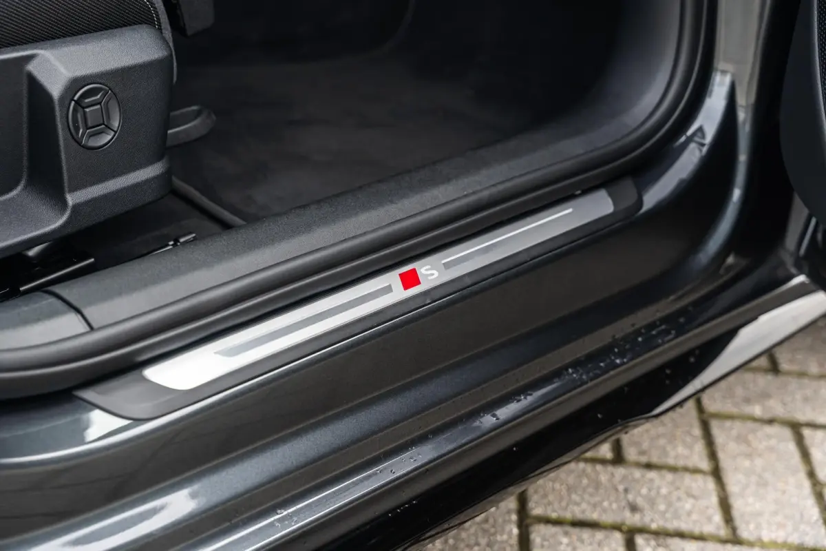 2.0 e-hybrid 299pk quattro S edition | Trekhaak | Achterasbesturing | Bijrijdersscherm | 360° camera