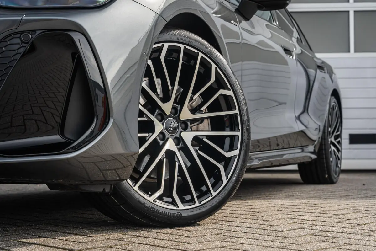 2.0 e-hybrid 299pk quattro S edition | Trekhaak | Achterasbesturing | Bijrijdersscherm | 360° camera