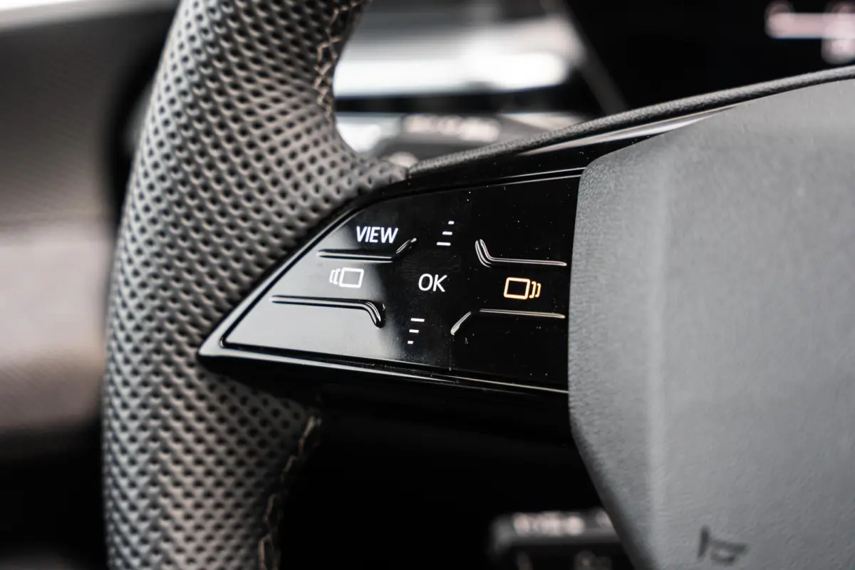 2.0 e-hybrid 299pk quattro S edition | Trekhaak | Achterasbesturing | Bijrijdersscherm | 360° camera