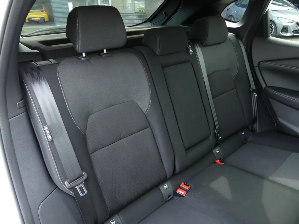 1.3 MHEV Xtronic N-Connecta
