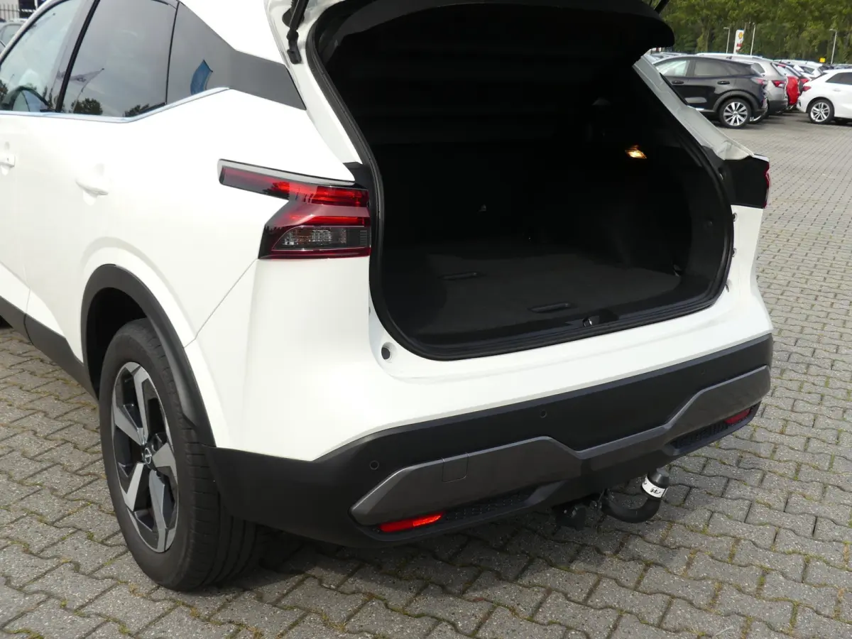 1.3 MHEV Xtronic N-Connecta