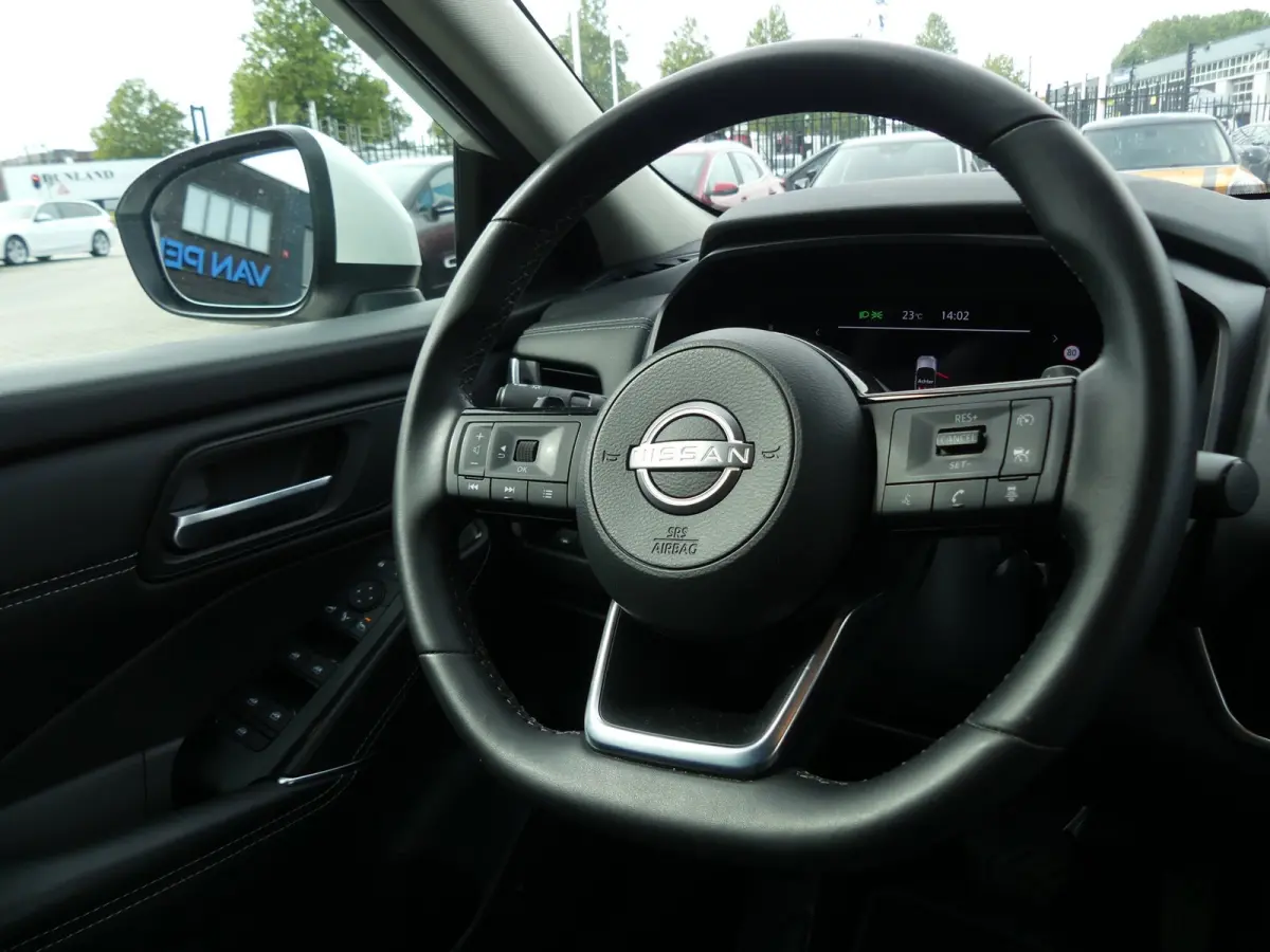1.3 MHEV Xtronic N-Connecta