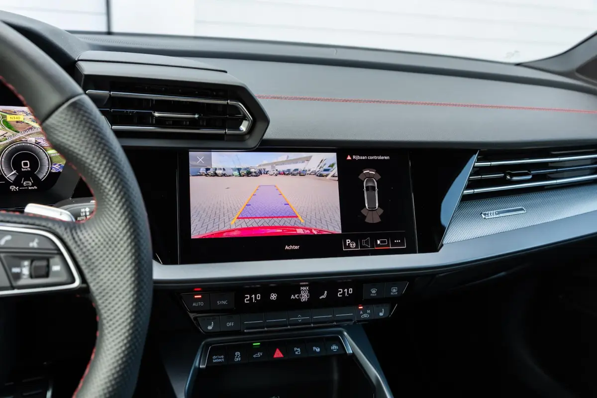 45 TFSIe 272pk S edition Competition | Panoramadak | Audi Sport interieur | 19" velgen