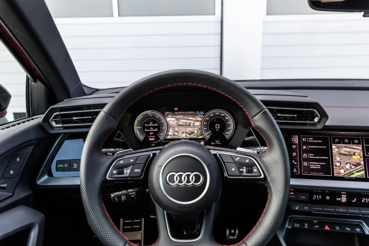 45 TFSIe 272pk S edition Competition | Panoramadak | Audi Sport interieur | 19" velgen