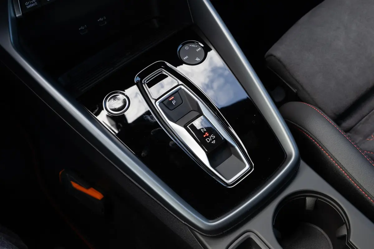 45 TFSIe 272pk S edition Competition | Panoramadak | Audi Sport interieur | 19" velgen