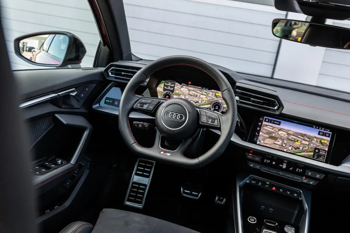45 TFSIe 272pk S edition Competition | Panoramadak | Audi Sport interieur | 19" velgen