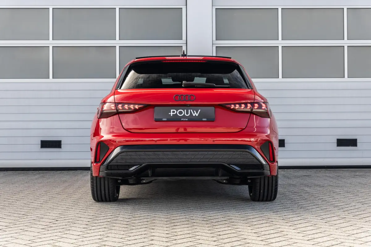 45 TFSIe 272pk S edition Competition | Panoramadak | Audi Sport interieur | 19" velgen