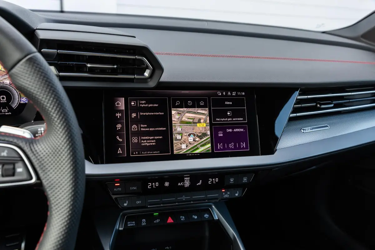 45 TFSIe 272pk S edition Competition | Panoramadak | Audi Sport interieur | 19" velgen