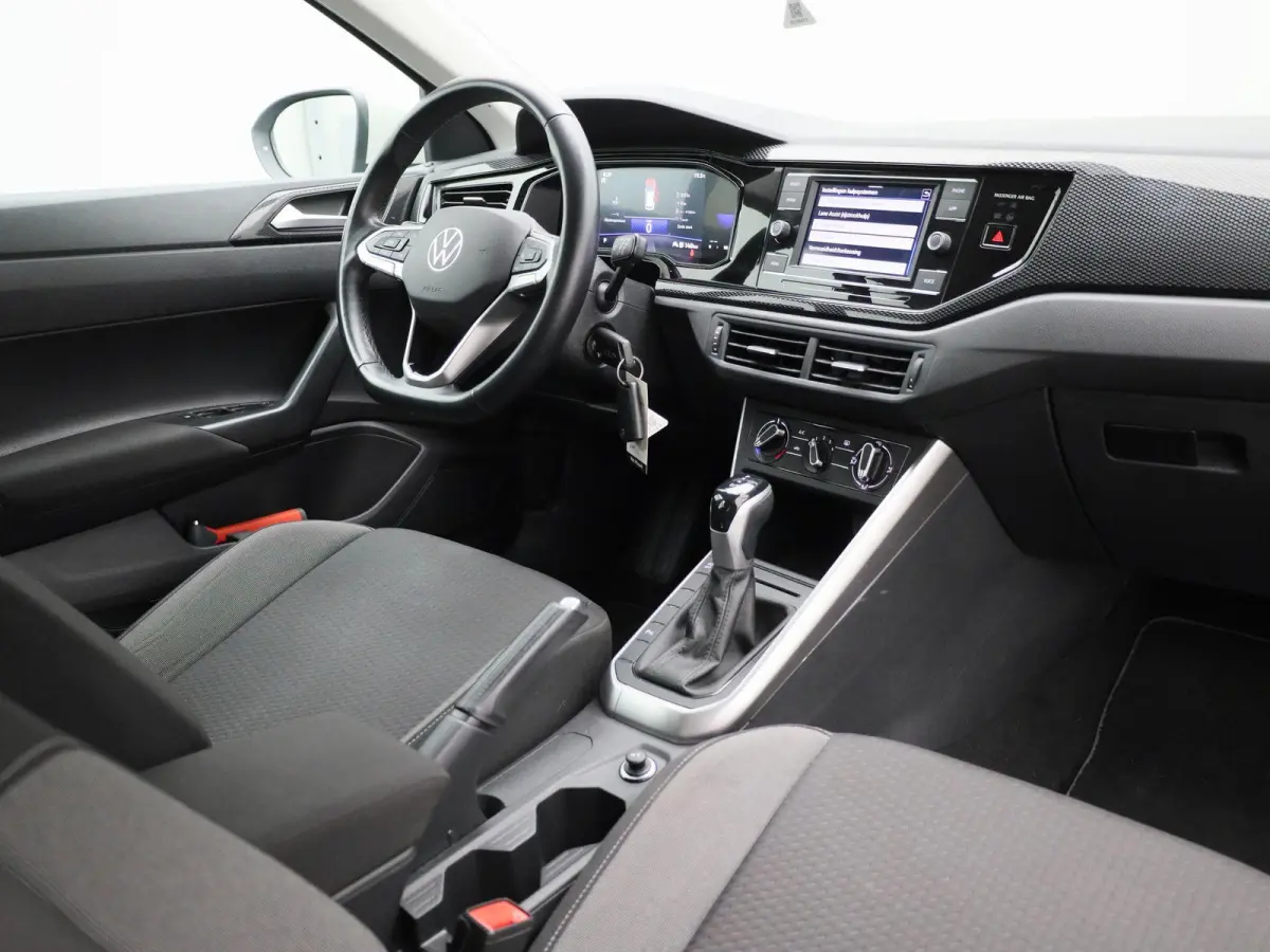1.0 TSI Life | 110PK | | Automaat | Apple Carplay / Android Auto | Digital Cockpit | Parkeersensoren |
