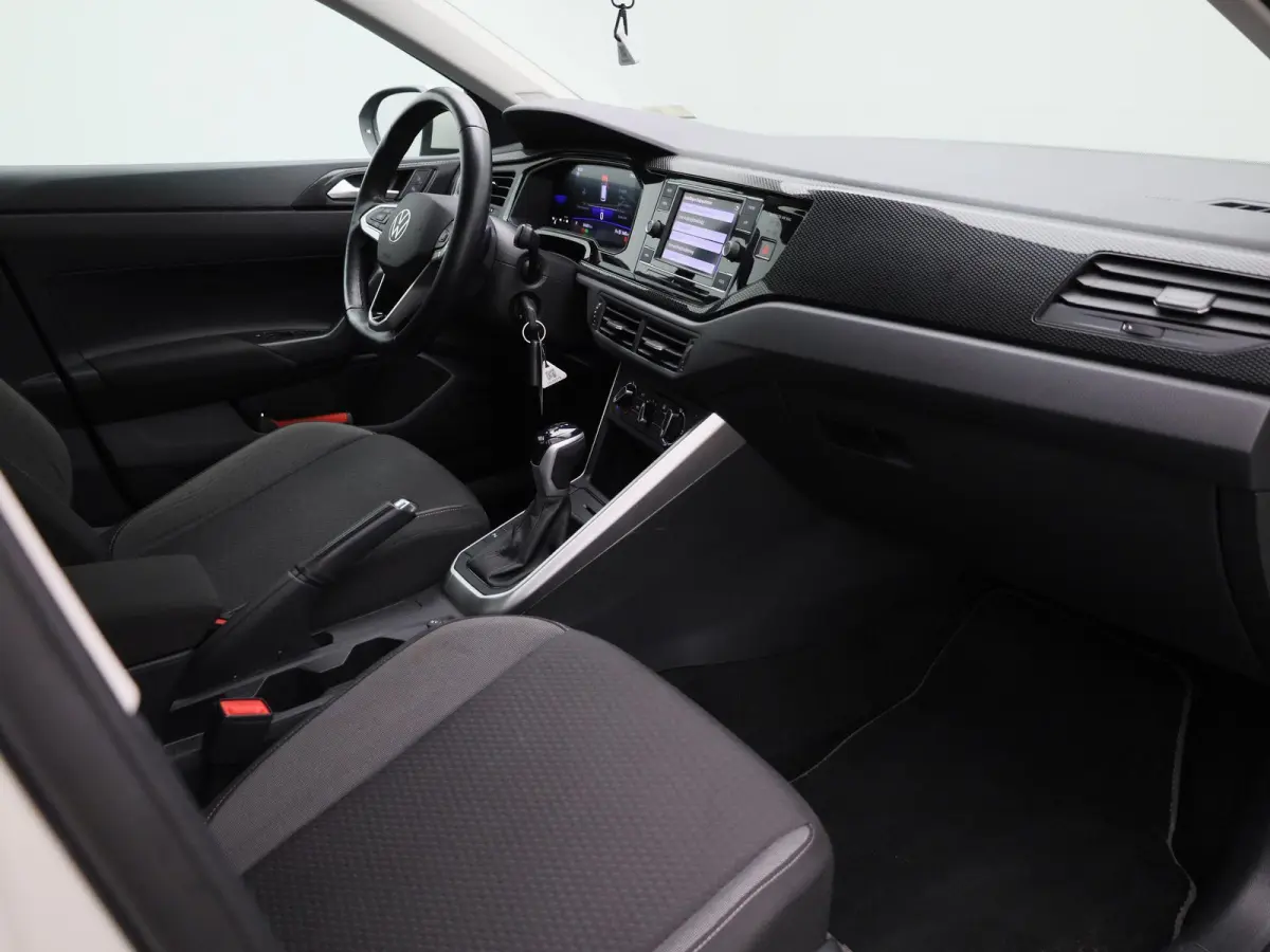 1.0 TSI Life | 110PK | | Automaat | Apple Carplay / Android Auto | Digital Cockpit | Parkeersensoren |