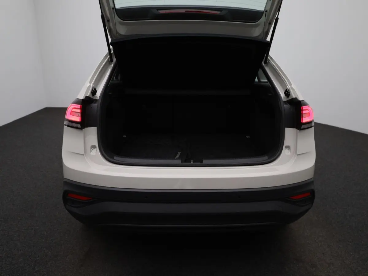 1.0 TSI Life | 110PK | | Automaat | Apple Carplay / Android Auto | Digital Cockpit | Parkeersensoren |