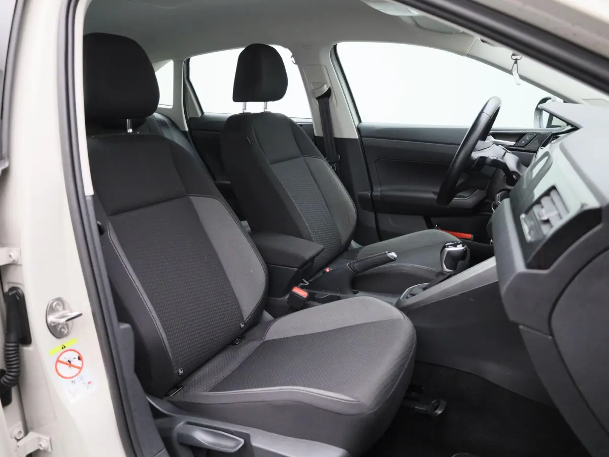 1.0 TSI Life | 110PK | | Automaat | Apple Carplay / Android Auto | Digital Cockpit | Parkeersensoren |