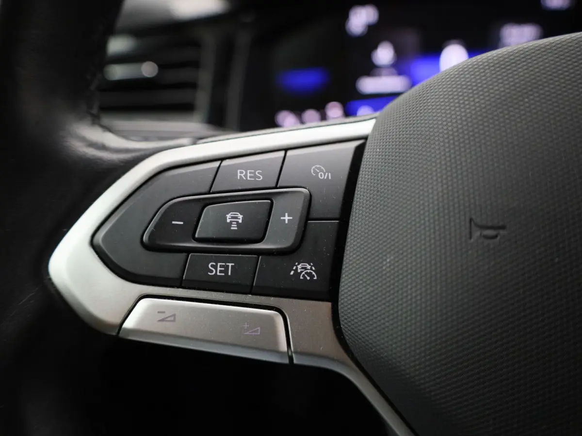 1.0 TSI Life | 110PK | | Automaat | Apple Carplay / Android Auto | Digital Cockpit | Parkeersensoren |