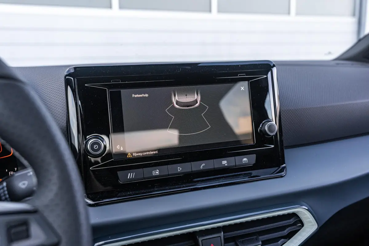 1.0 EcoTSI 95pk Style | 16'' Velgen  | Cruise Control