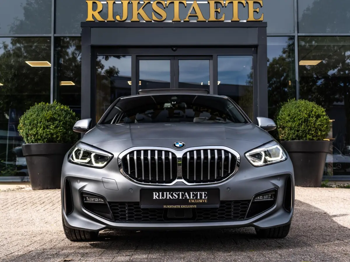118i EDE M-Sport|PANO|ACC|CAM|19''|SFEER|LASER