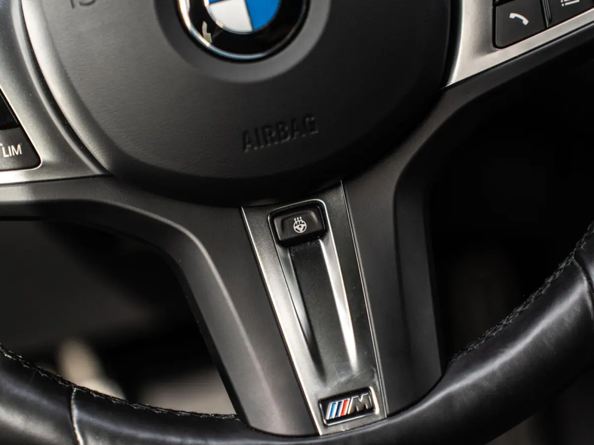 118i EDE M-Sport|PANO|ACC|CAM|19''|SFEER|LASER