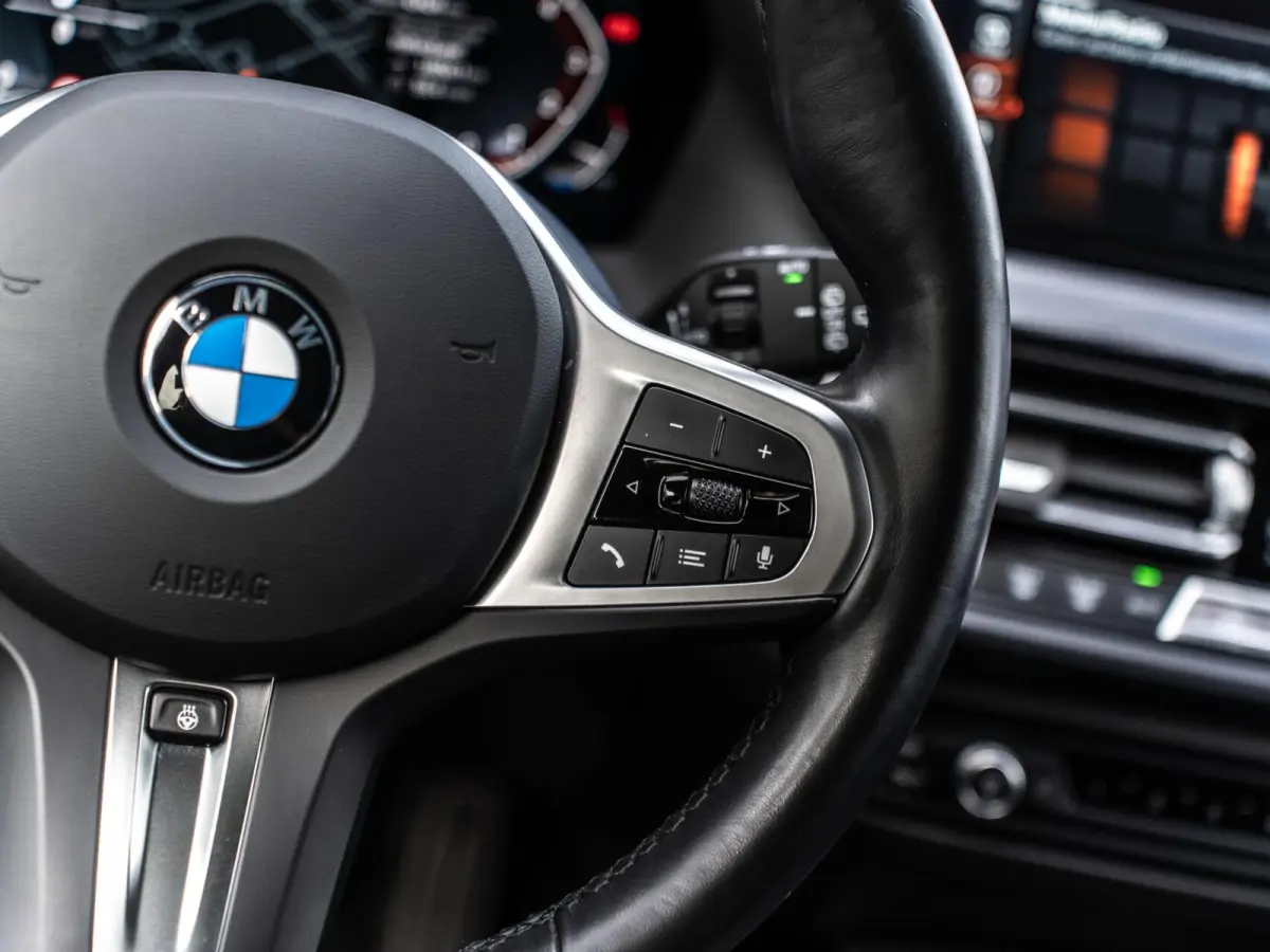 118i EDE M-Sport|PANO|ACC|CAM|19''|SFEER|LASER