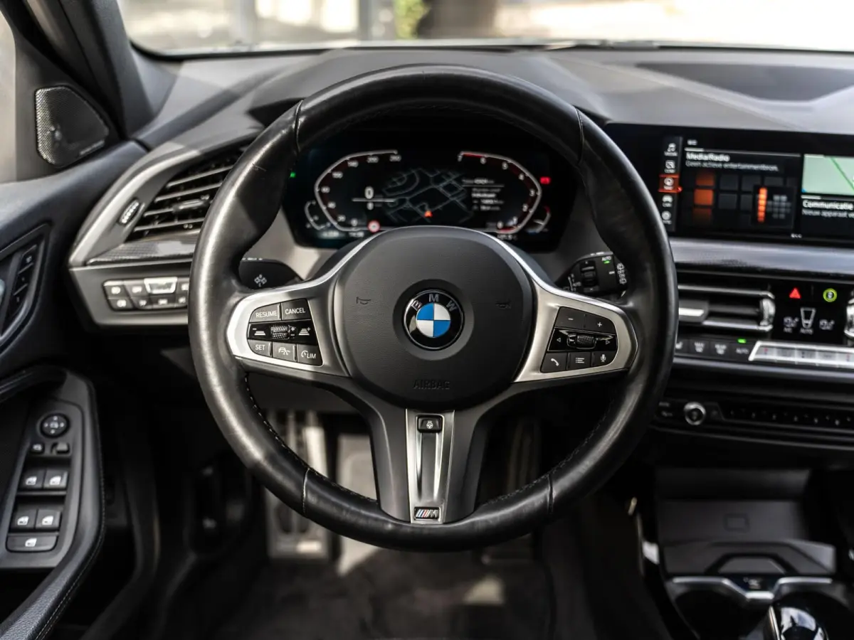 118i EDE M-Sport|PANO|ACC|CAM|19''|SFEER|LASER