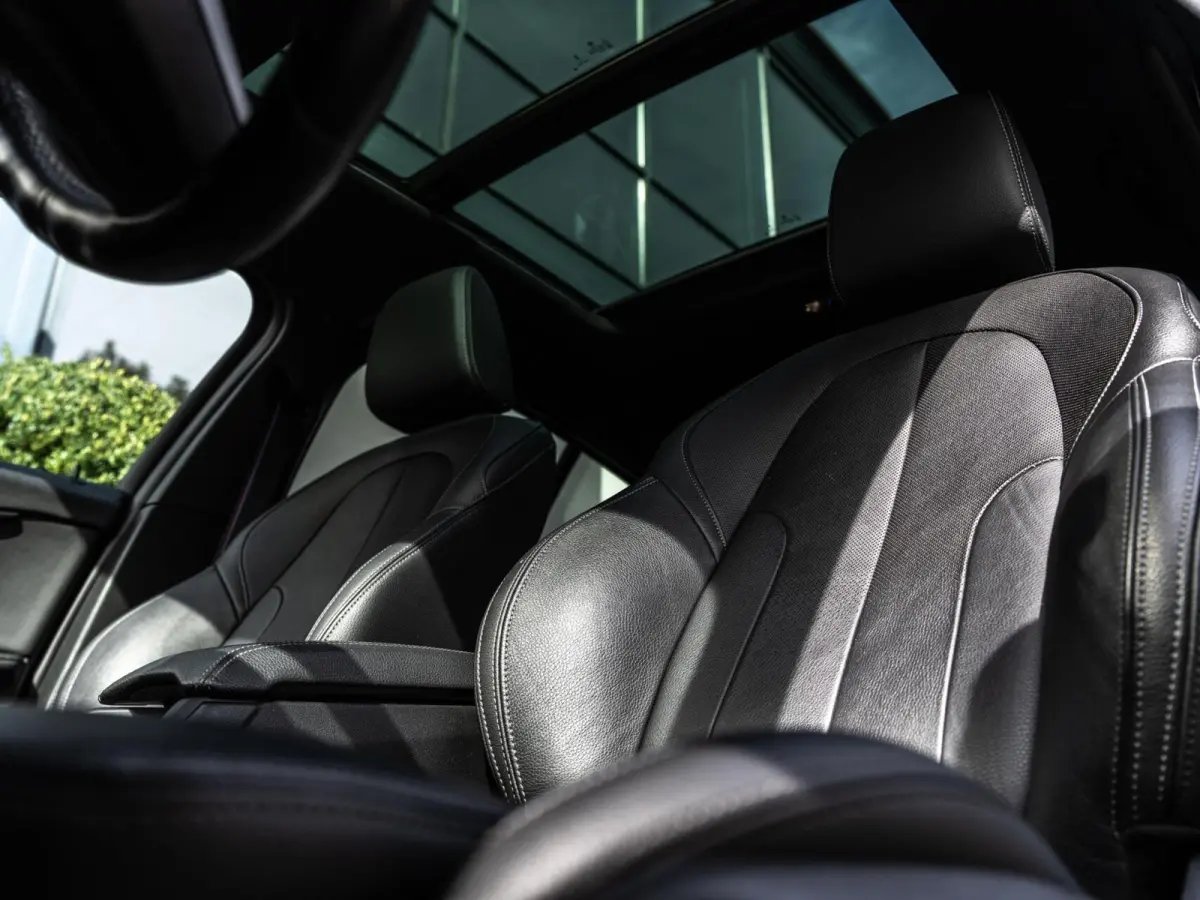 118i EDE M-Sport|PANO|ACC|CAM|19''|SFEER|LASER