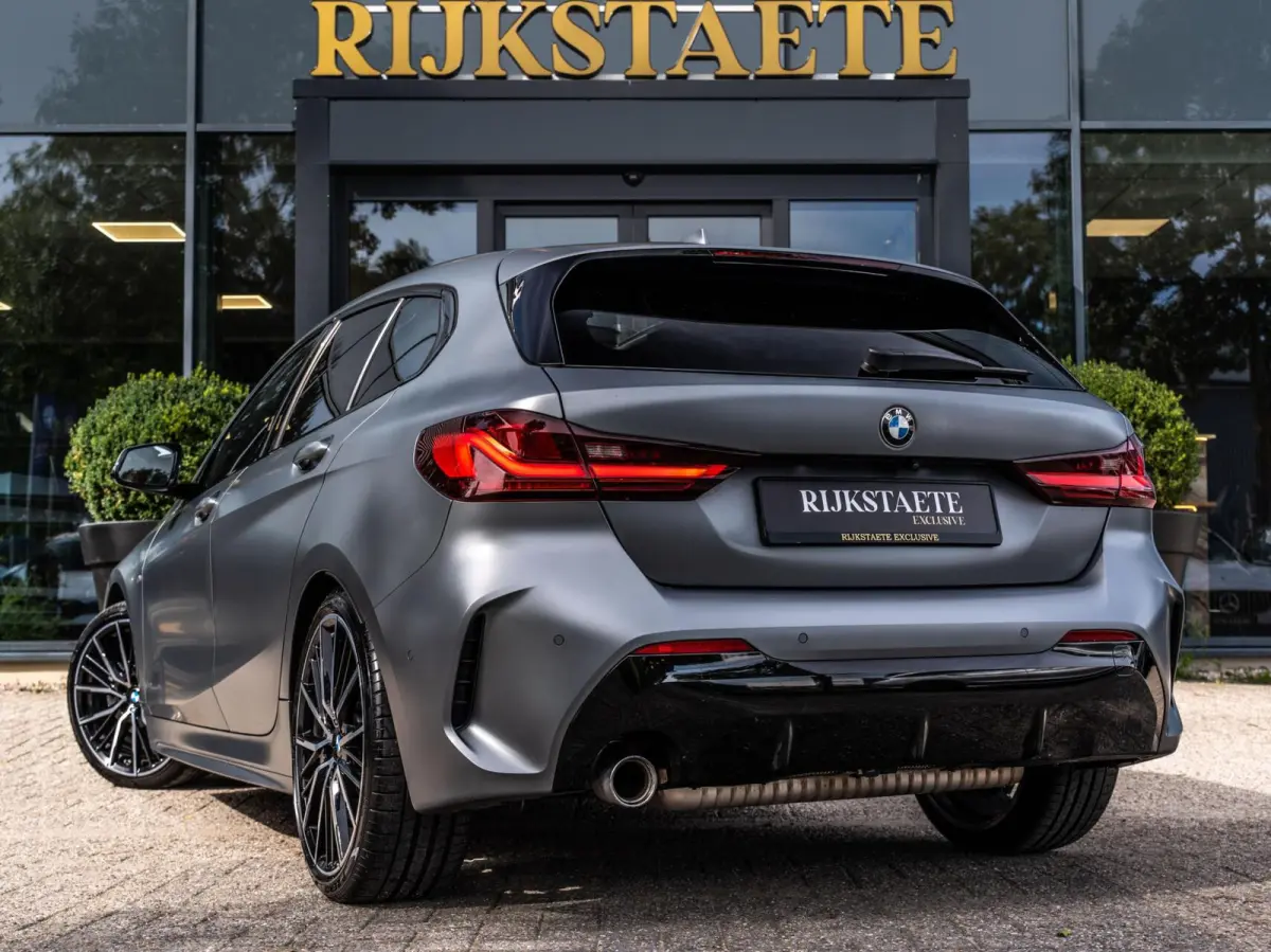 118i EDE M-Sport|PANO|ACC|CAM|19''|SFEER|LASER