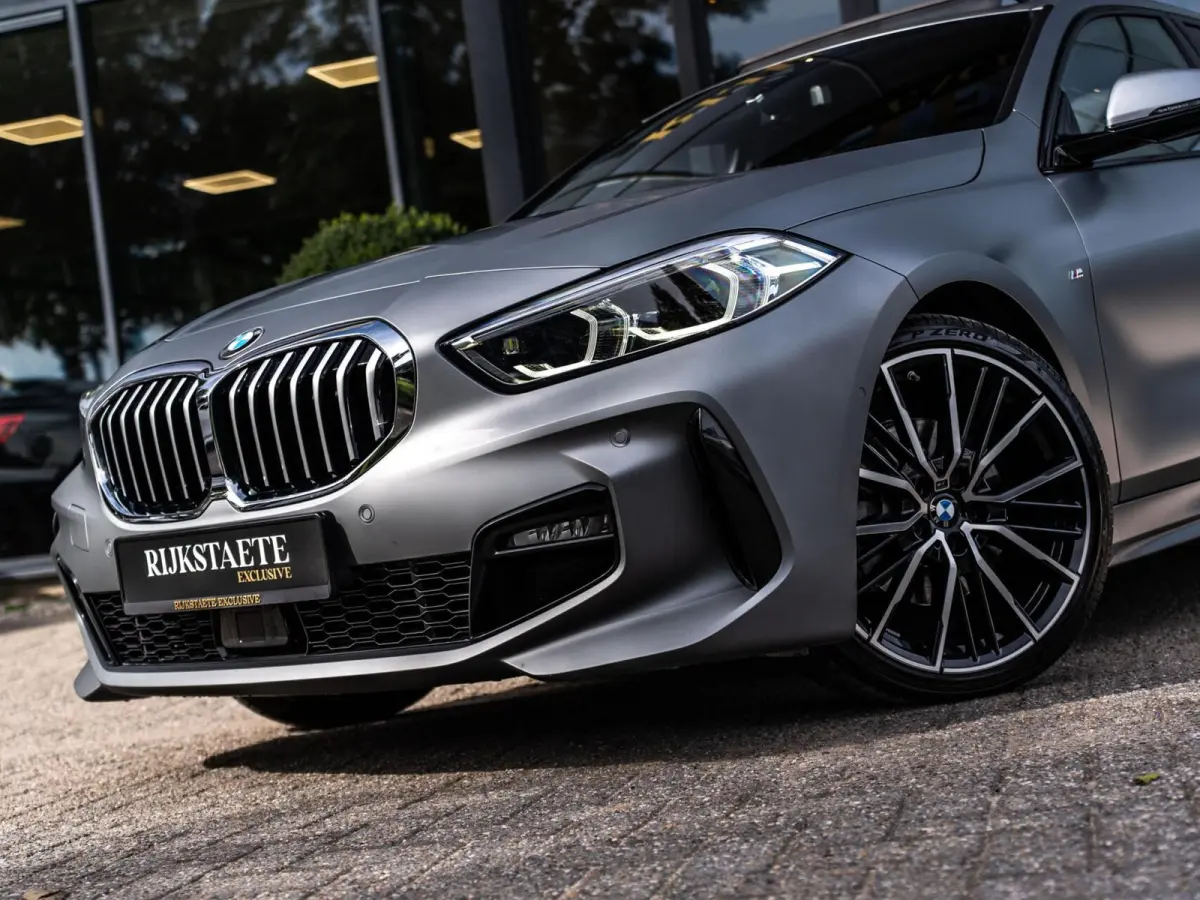 118i EDE M-Sport|PANO|ACC|CAM|19''|SFEER|LASER