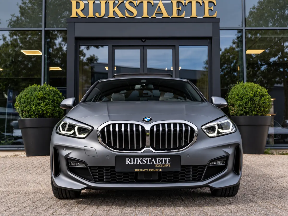 118i EDE M-Sport|PANO|ACC|CAM|19''|SFEER|LASER
