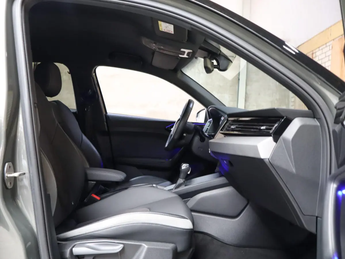 40 TFSI S 200pk S-tronic Line edition one | Sportstoelen | Voorstoelen Verwarmd | Adaptive Cruise | B&O Sound System | PDC Voor & Achter