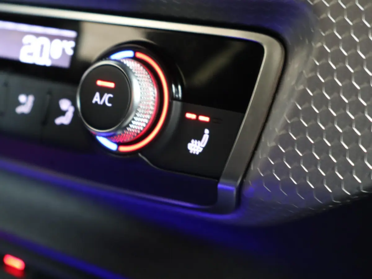40 TFSI S 200pk S-tronic Line edition one | Sportstoelen | Voorstoelen Verwarmd | Adaptive Cruise | B&O Sound System | PDC Voor & Achter