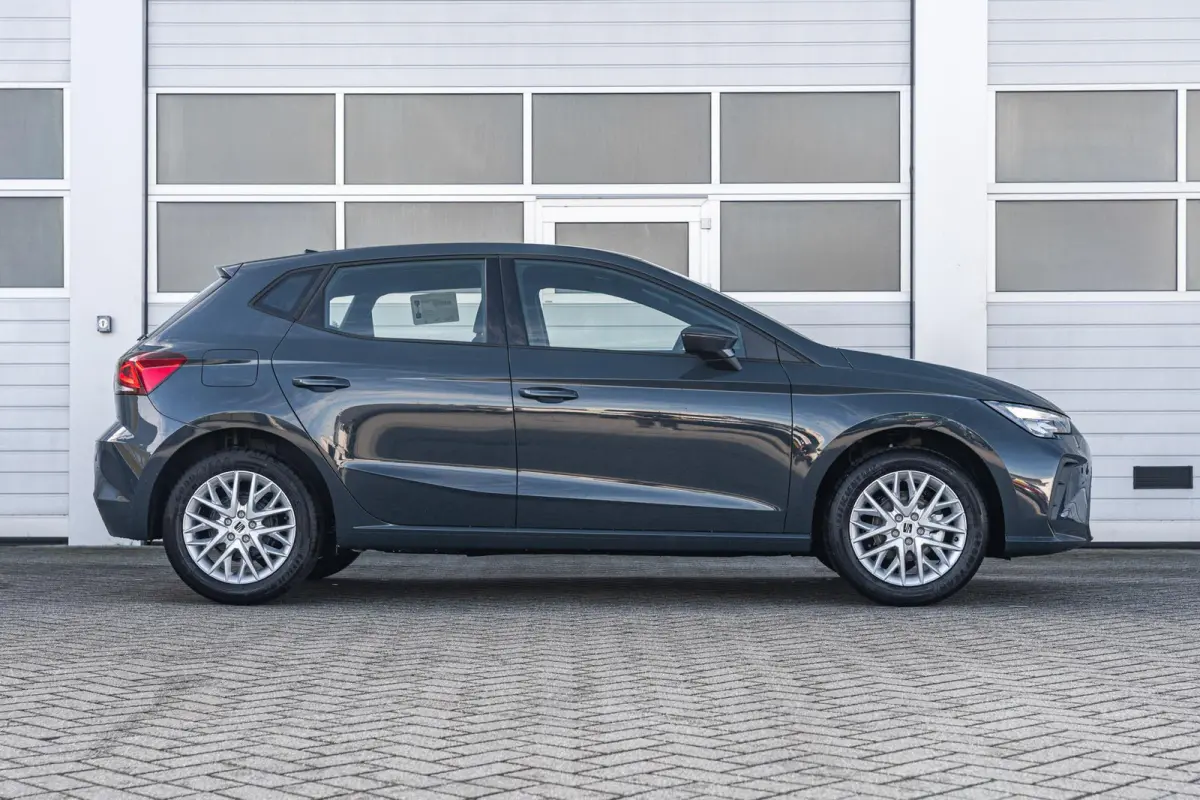 1.0 EcoTSI 95pk Style | 16'' Velgen  | Cruise Control