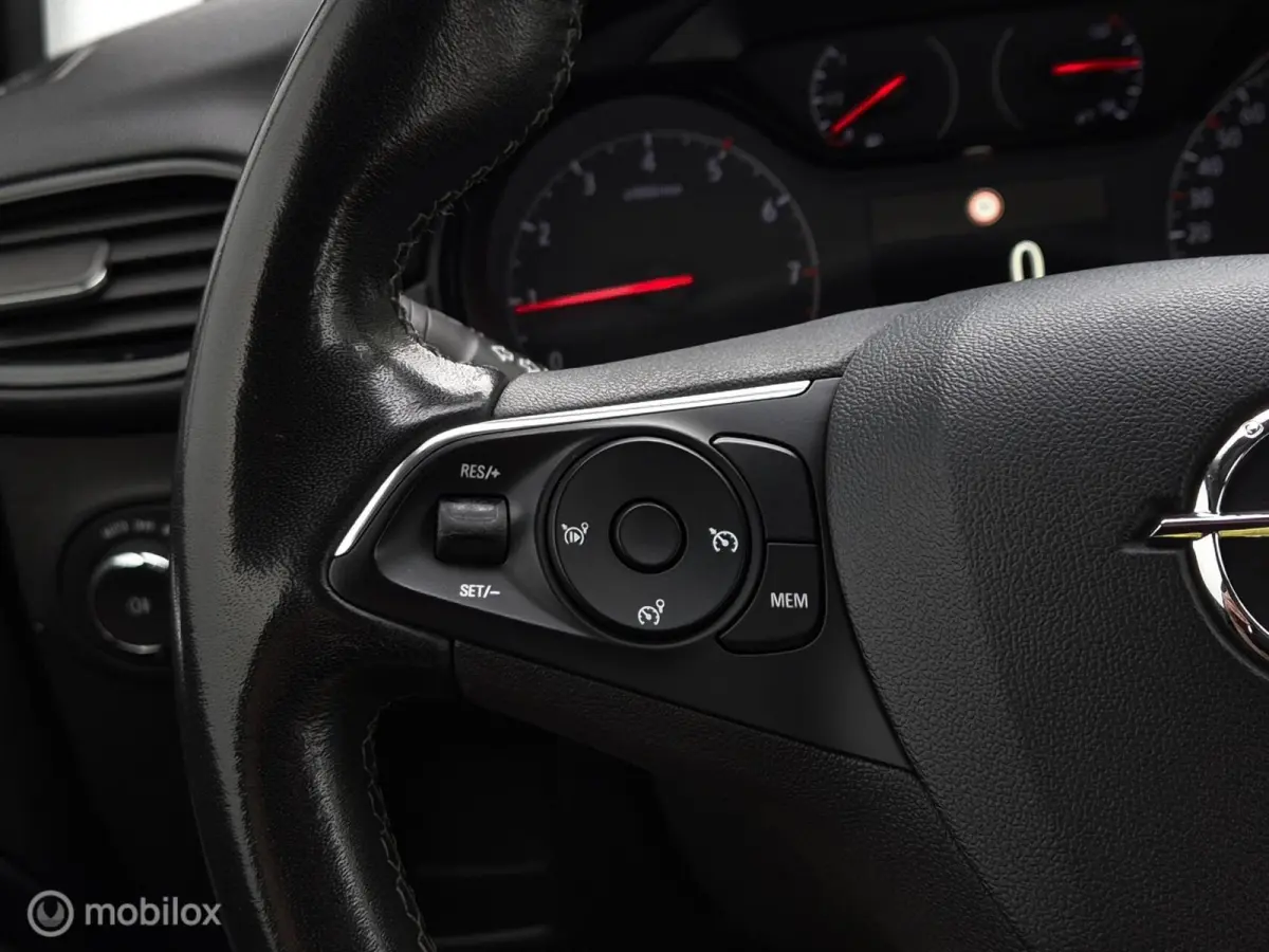 1.2 TURBO BUSINESS EDITION/CAMERA/LED/HALF-LEDER/PDC/LANE ASSIST