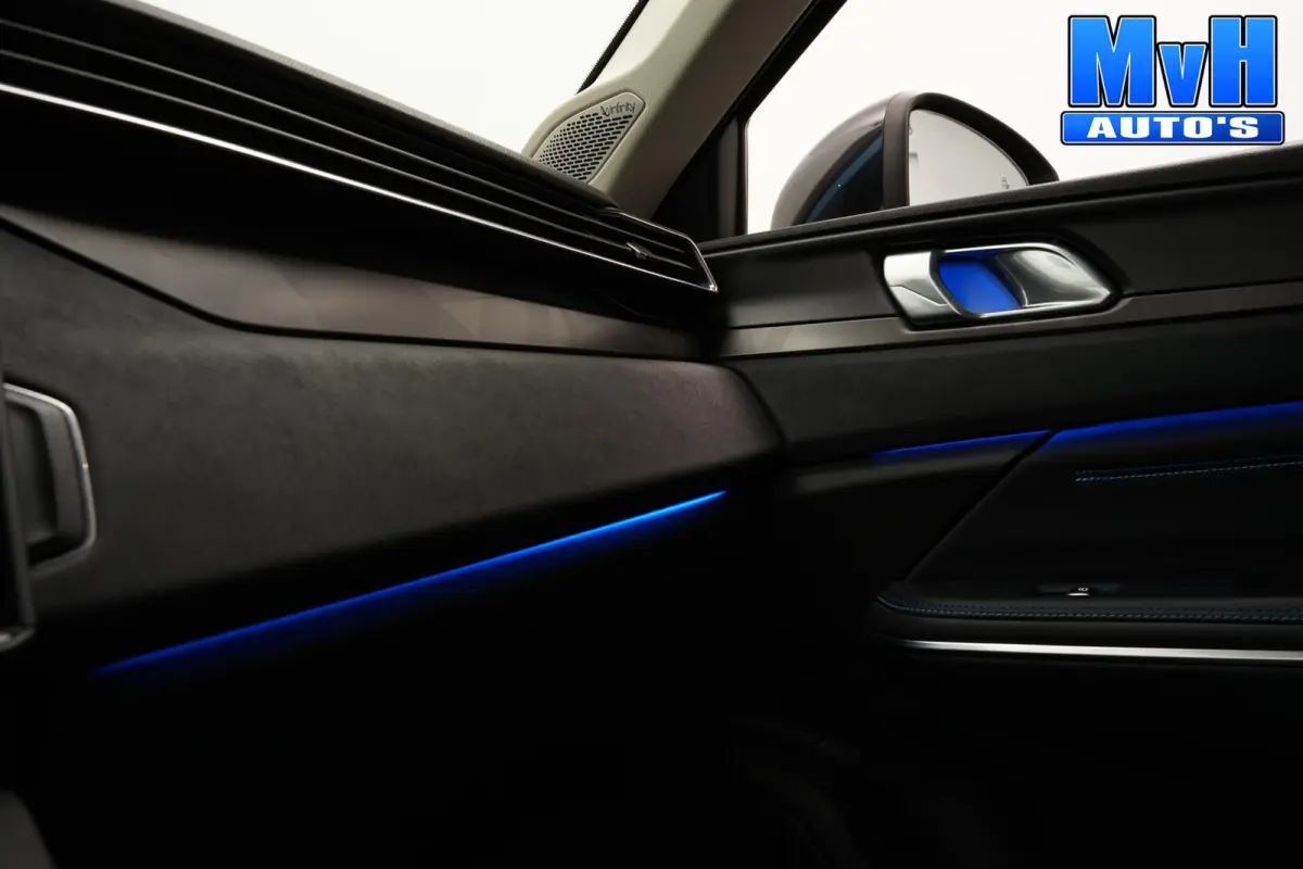 1.5 PHEV|FULL BLACK XL|360°CAM|262PK|PANO|LUXE