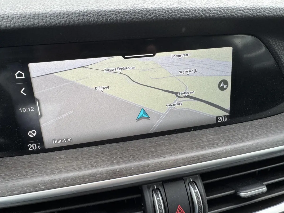 2.2 JTD AWD Veloce Automaat | VAN: € 34.900- VOOR: € 32.877,- UW HERFSTVOORDEEL: € 2.023,- | CAMERA| STOEL + STUURVERWARMING + MEMORY| KEY LESS ENTRY | LEDER | ADAPT. CRUISE CONTROL | 