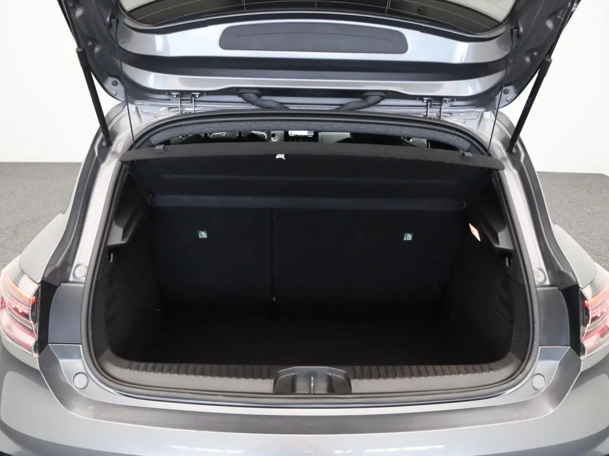1.6 E-Tech Full Hybrid 145 techno | automaat | Climate Control | Cruise Control | 1e Eigenaar |