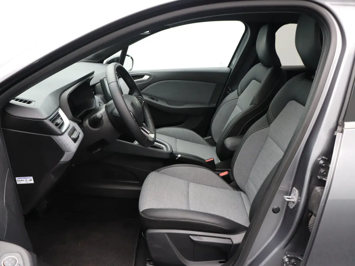 1.6 E-Tech Full Hybrid 145 techno | automaat | Climate Control | Cruise Control | 1e Eigenaar |