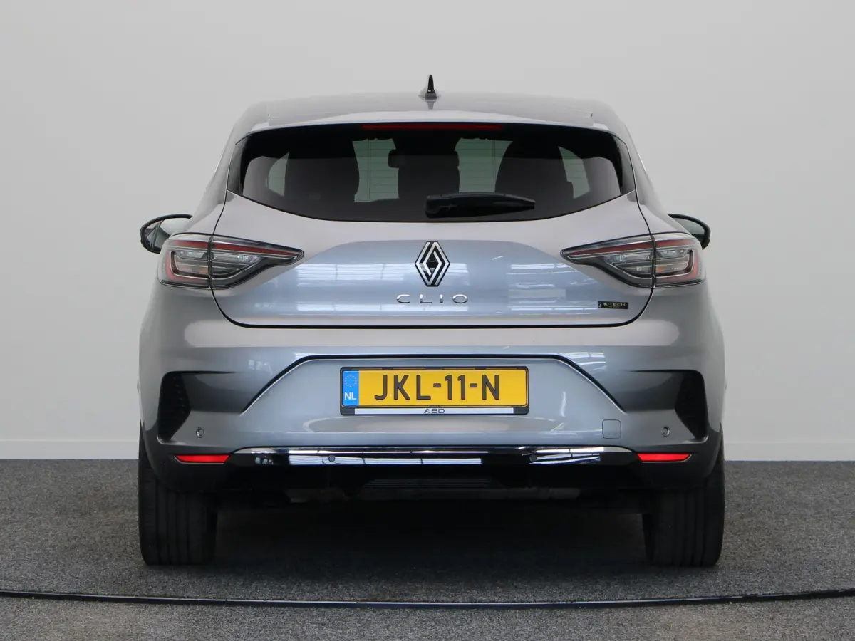 1.6 E-Tech Full Hybrid 145 techno | automaat | Climate Control | Cruise Control | 1e Eigenaar |