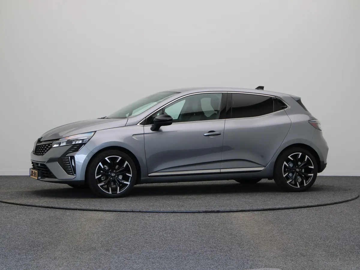 1.6 E-Tech Full Hybrid 145 techno | automaat | Climate Control | Cruise Control | 1e Eigenaar |
