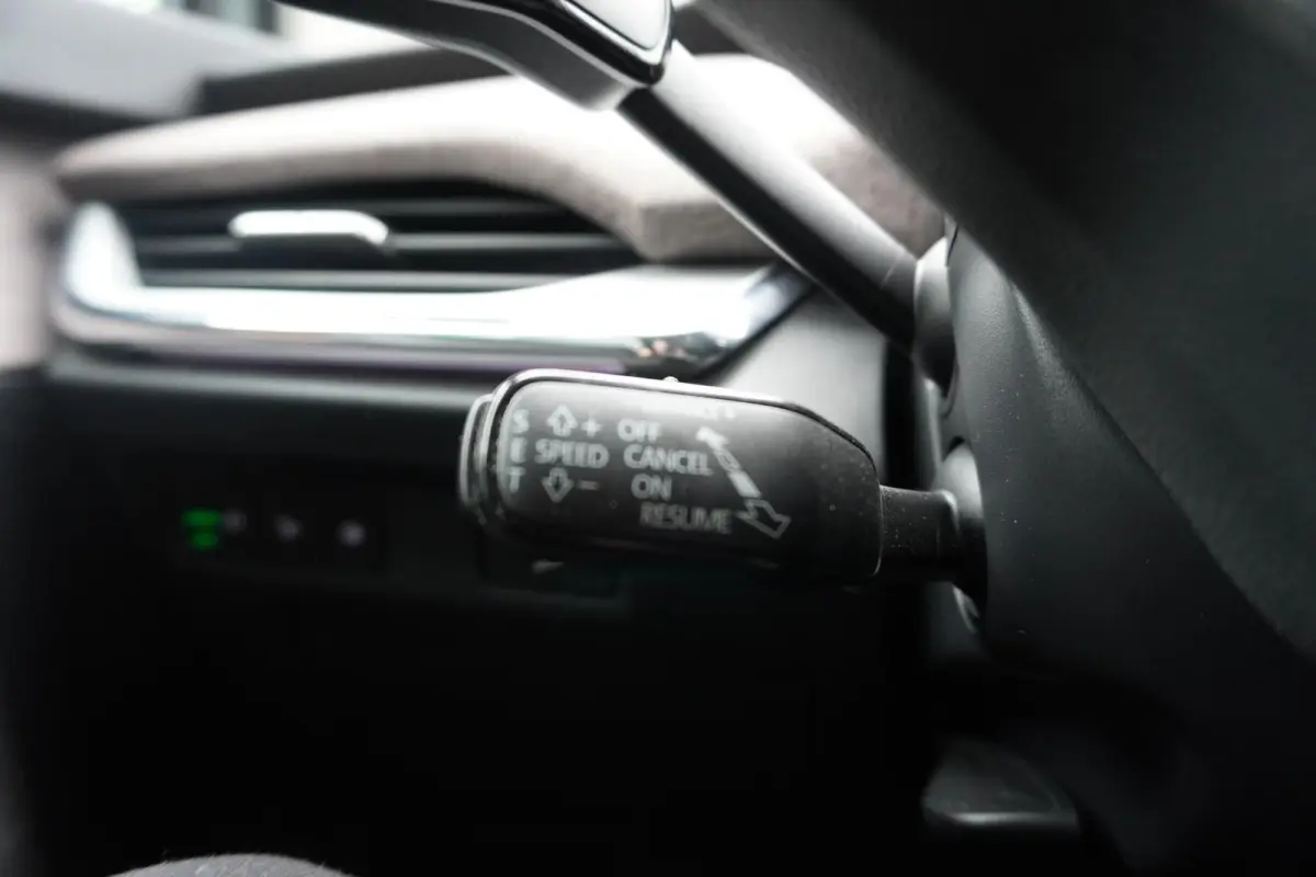60 180pk First Edition | Adaptive cruise | Stoel-/ Stuurverwarming | Camera | Smartlink