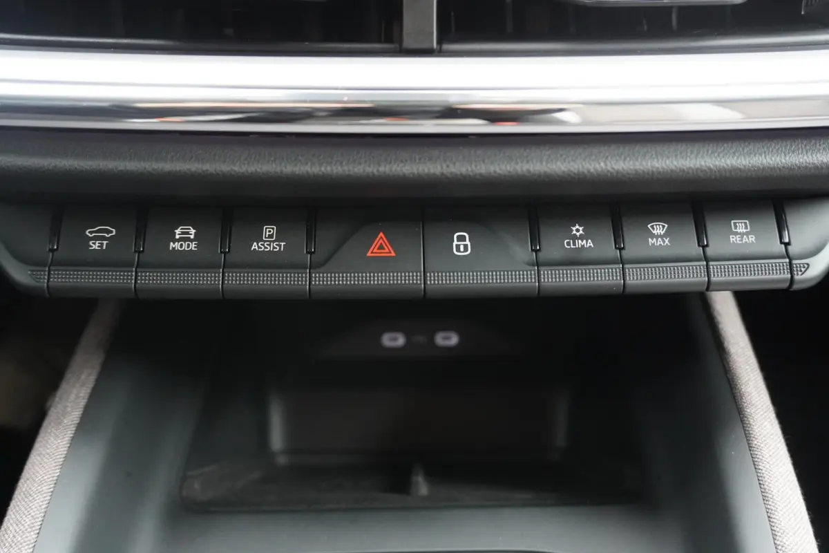 60 180pk First Edition | Adaptive cruise | Stoel-/ Stuurverwarming | Camera | Smartlink