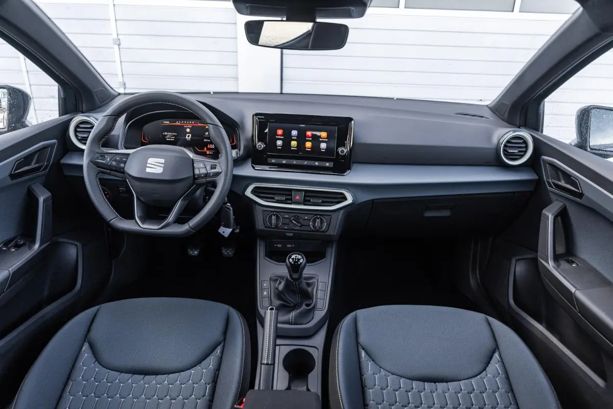 1.0 EcoTSI 95pk Style | 16'' Velgen  | Cruise Control