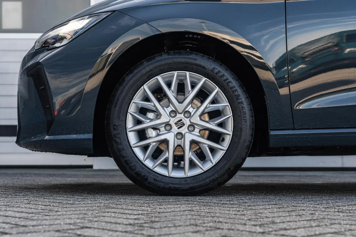 1.0 EcoTSI 95pk Style | 16'' Velgen  | Cruise Control