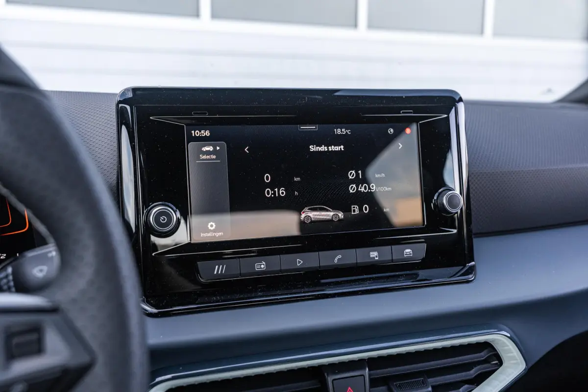 1.0 EcoTSI 95pk Style | 16'' Velgen  | Cruise Control