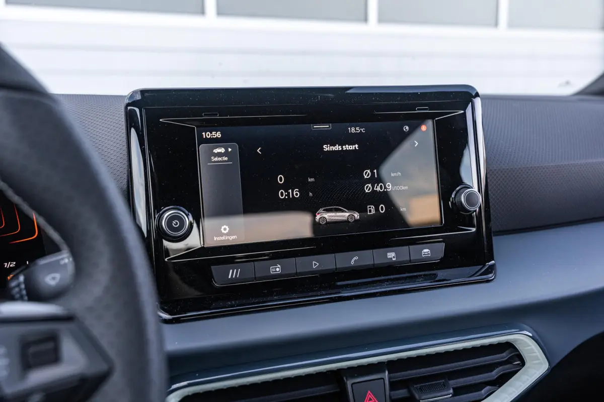 1.0 EcoTSI 95pk Style | 16'' Velgen  | Cruise Control