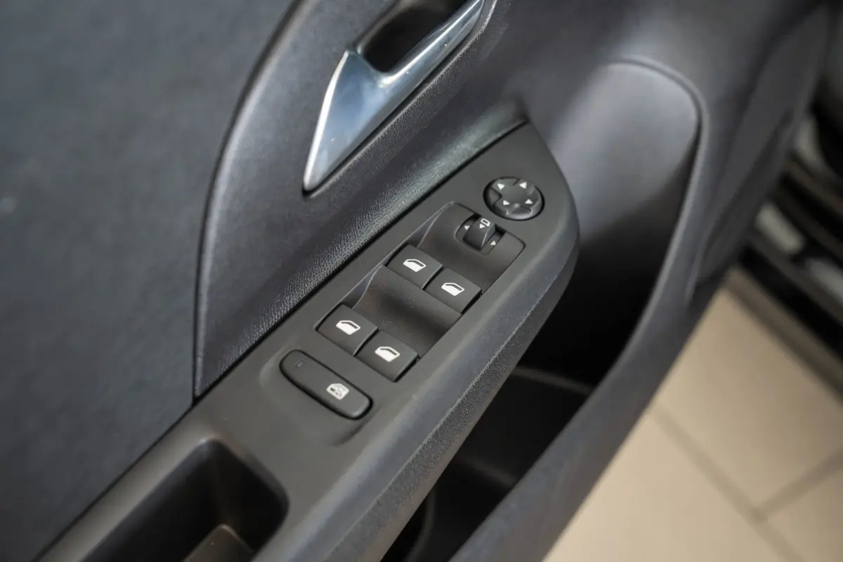 1.2 Turbo 145 PK Hybrid GS | Tot 8 Jaar Garantie | Alcantara | Climate Controle | Stoel & Stuurverwarming | Stoelmassage |